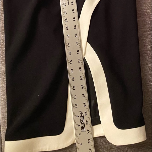 Black Halo Dress Black & White Sheath Dress size 8 - Picture 13 of 13